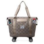 Expandable travel tote