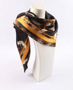 Crane-print styling scarf