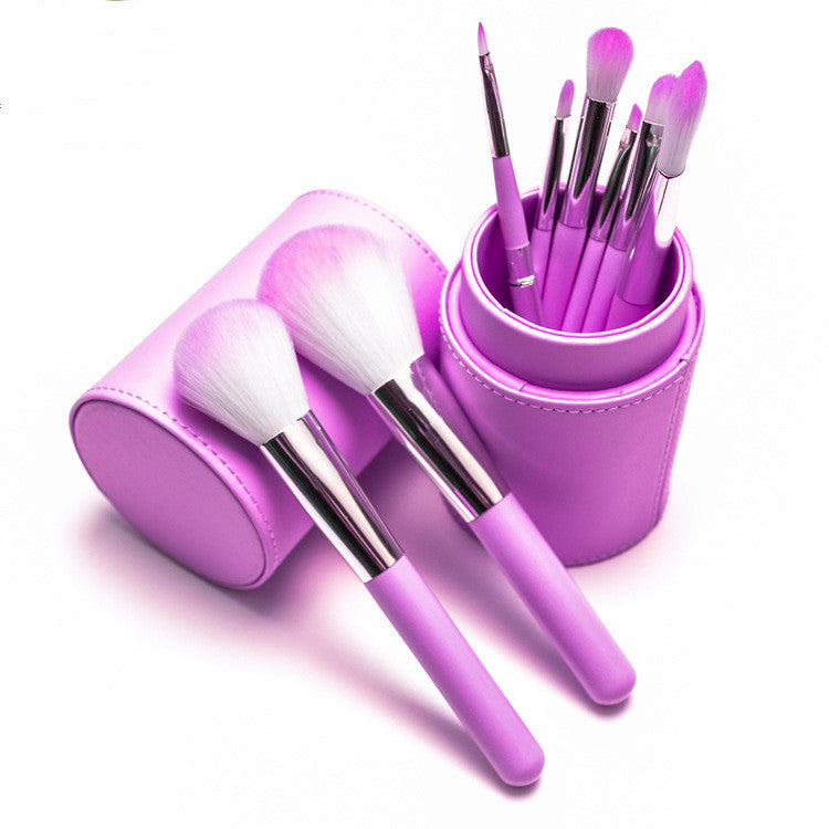 Makeup brushes · 8 pieces