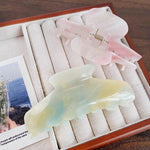 Color-shifting hair claw