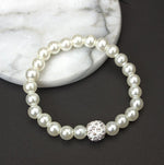 Pearl-look jewelry edit