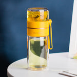 Glass tea-infuser bottle