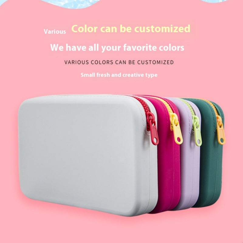 Silicone essentials pouch
