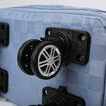 Expandable travel tote