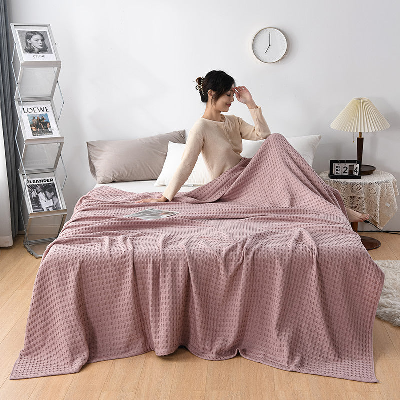 Waffle-texture throw